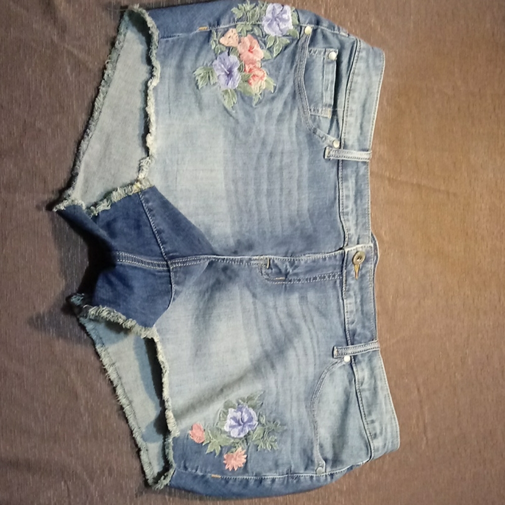 Torrid denim shorts